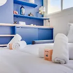 Le Nid Bleu